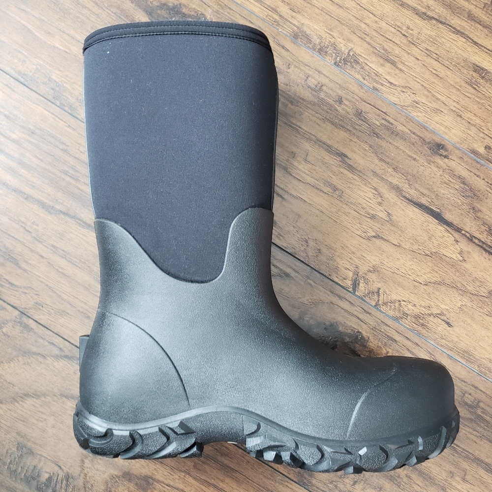 NIB Mens Workman Composite Toe Bogs Boots, size 12